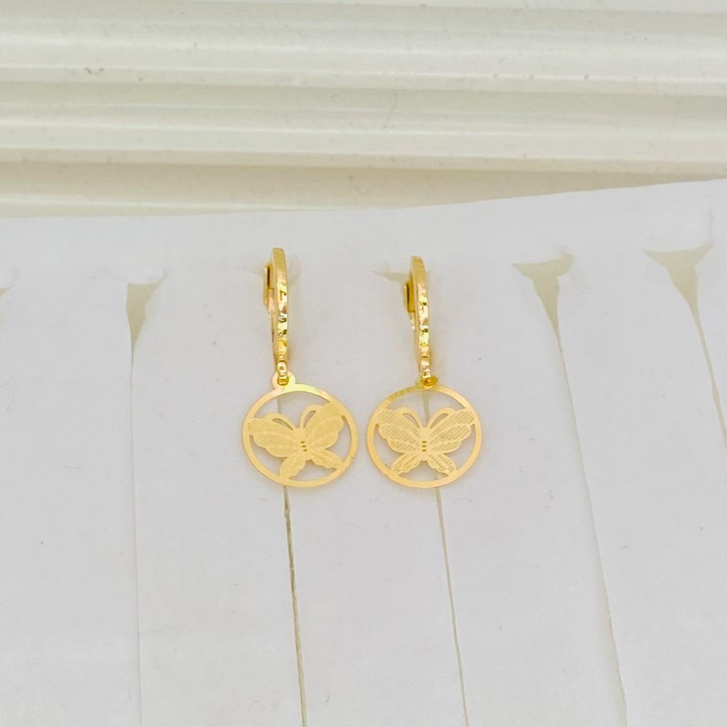 Brinco argolinha borboleta dourado ref 1570