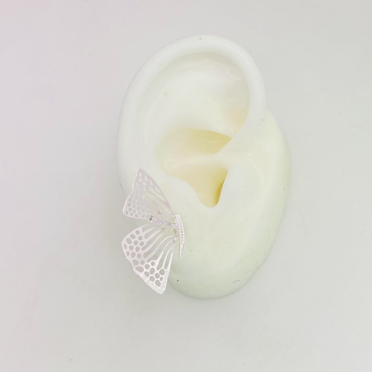 Brinco asa de borboleta ref 1382