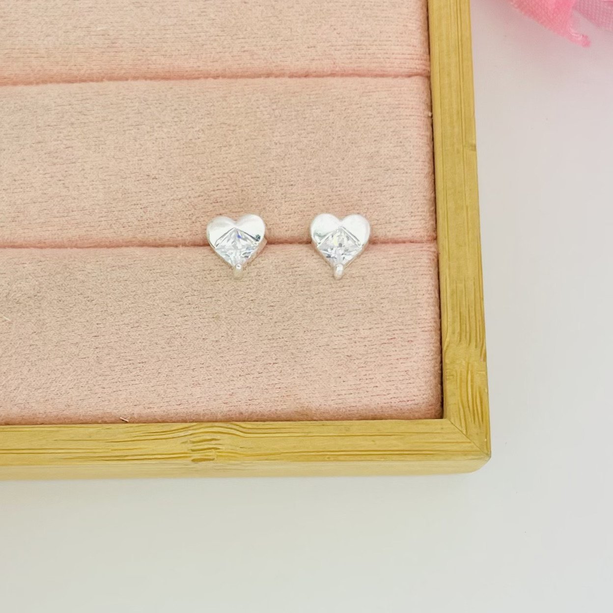 Brinco coração love luz ref 3309