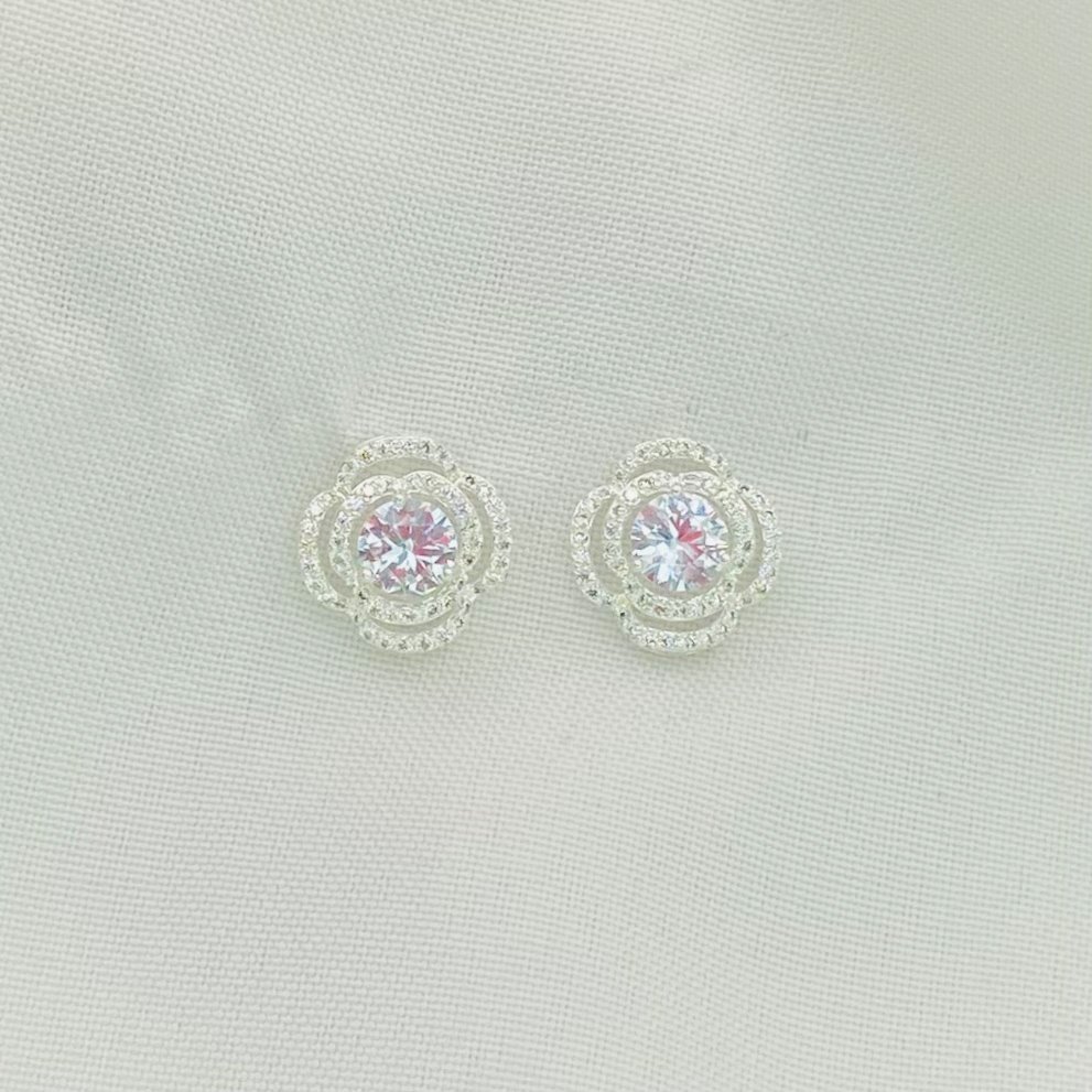 Brinco flor luz ref 3800