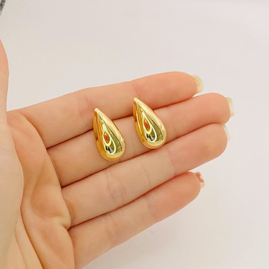 Brinco Gota Bloom Dourado Ref 3826