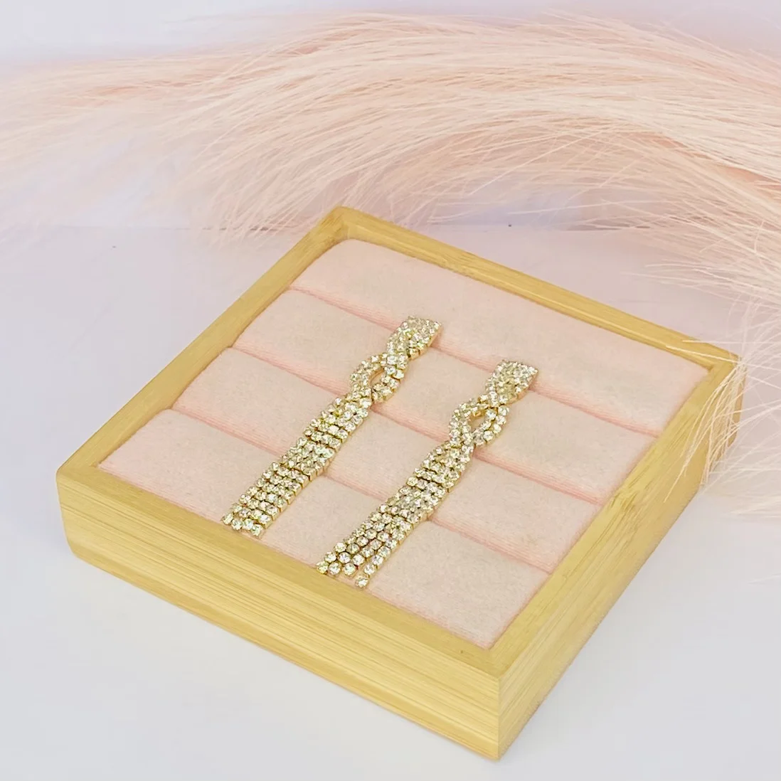 Brinco Longo Luz Dourado Ref 2742