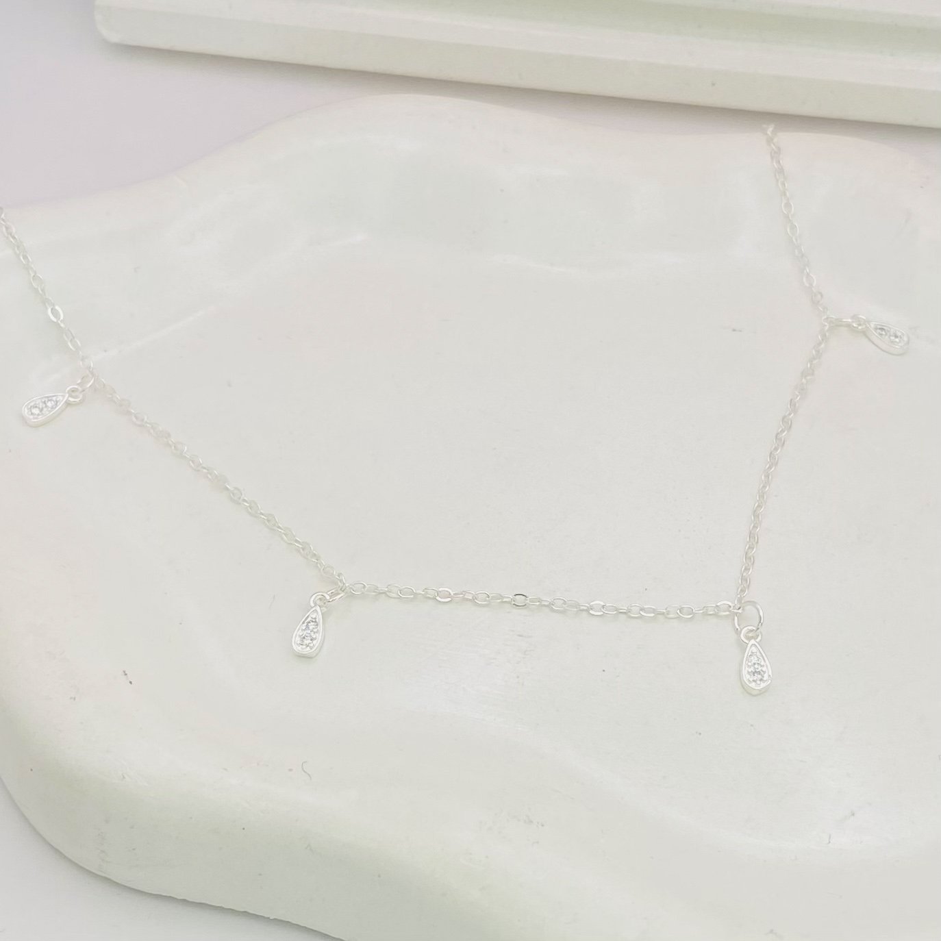 Choker gotas cravejada ref 3011