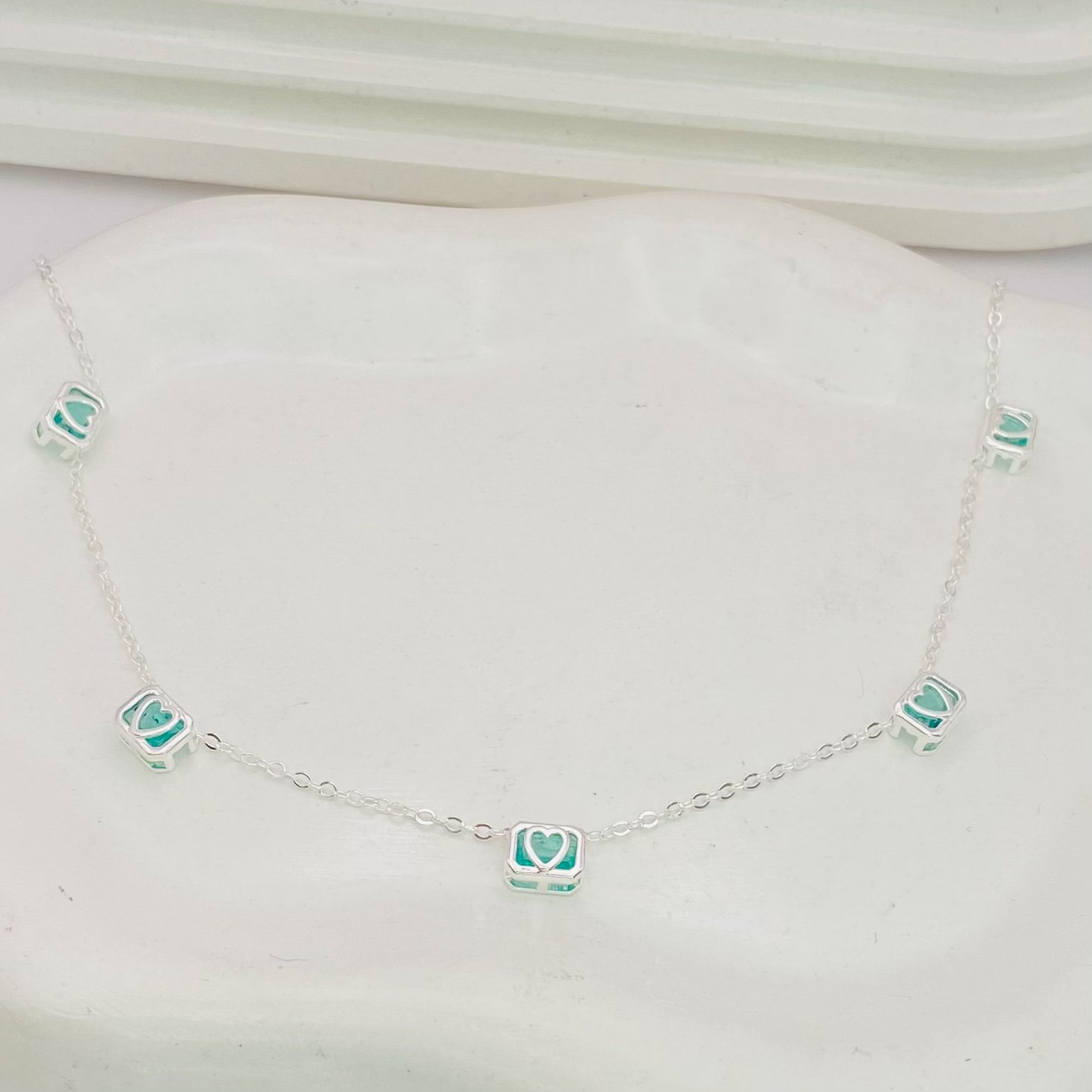 Choker quadradinhos corações verde ref 3036