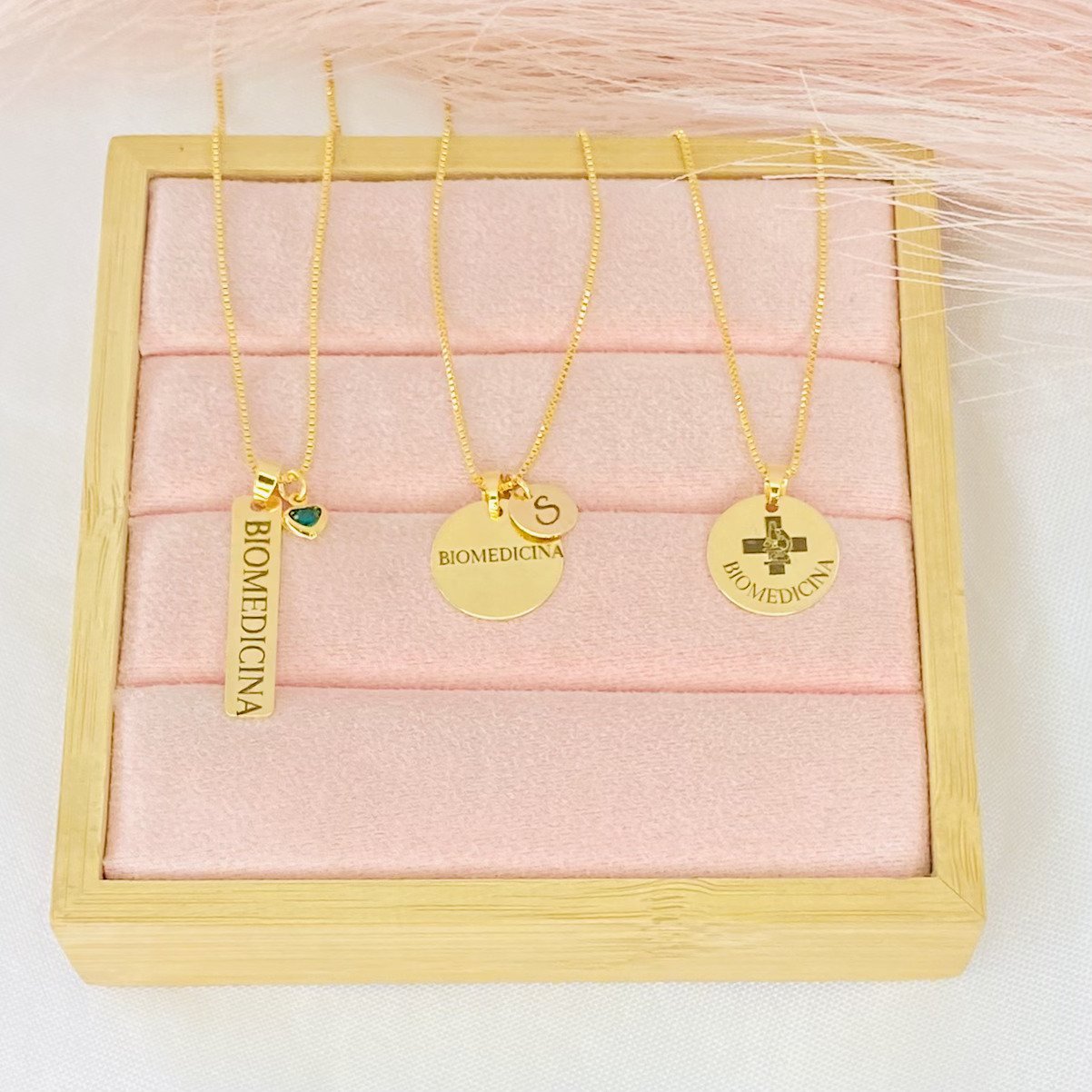 Colar Biomedicina dourado ref 2791