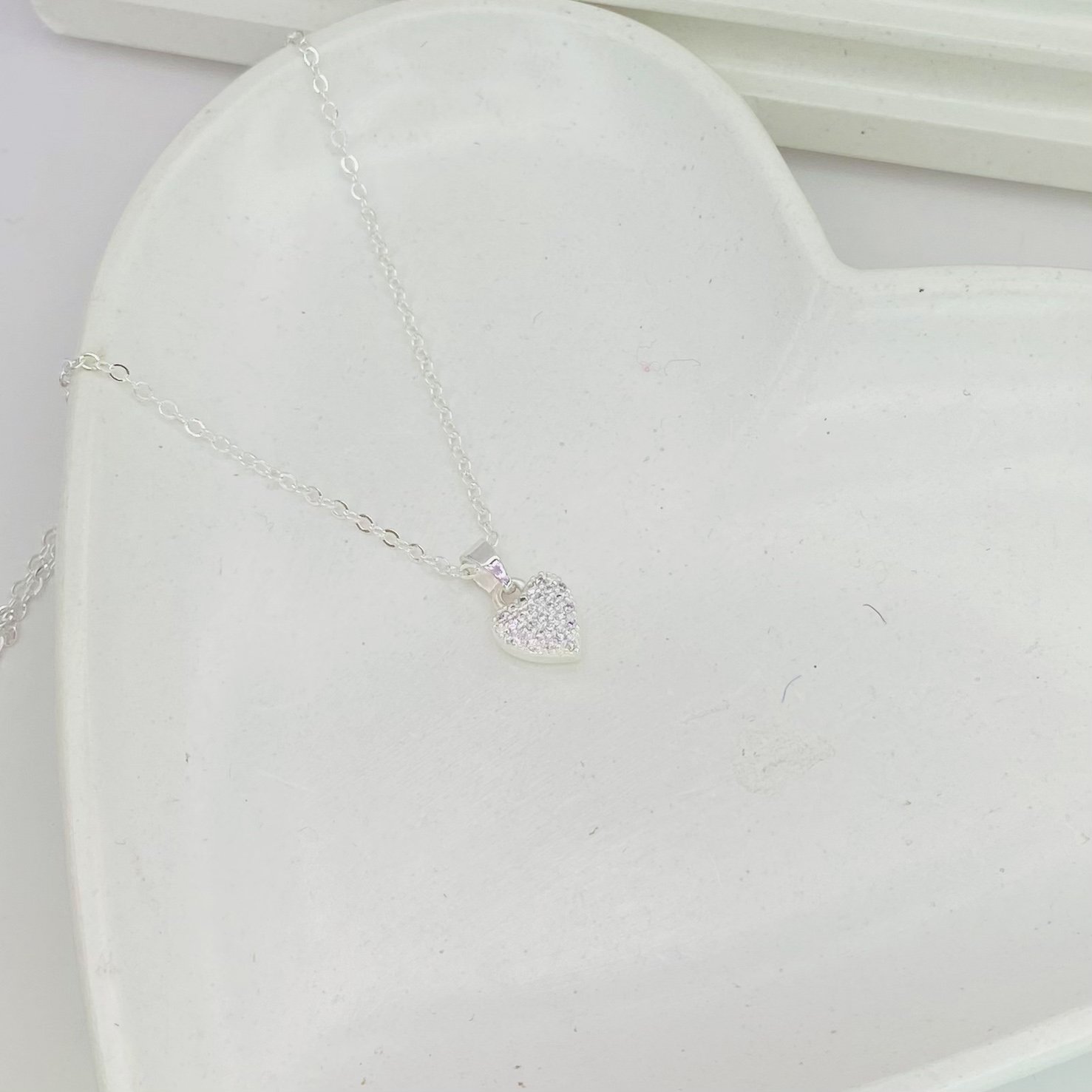 Colar coração cravejado ref 3030