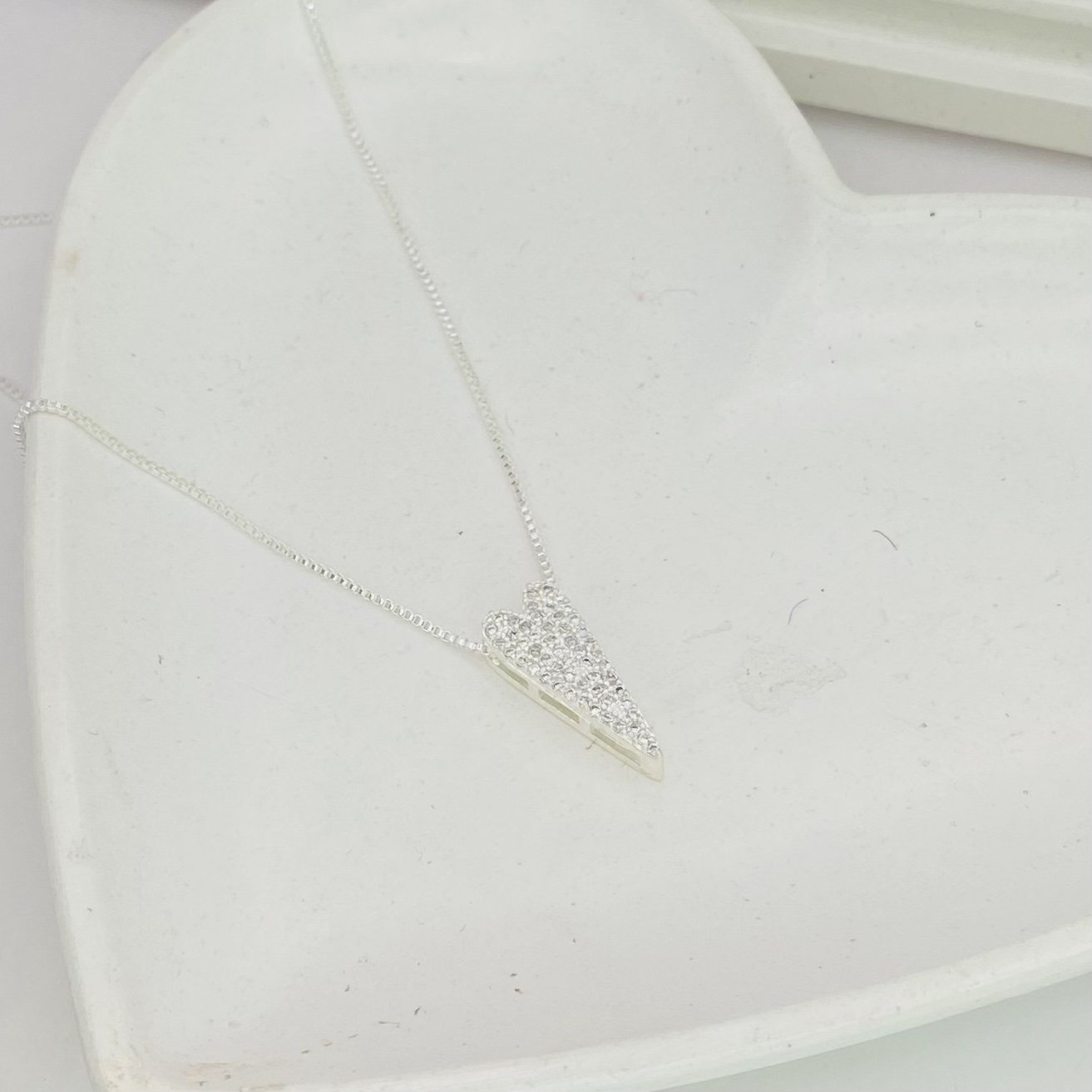 Colar coração fino ref 3041