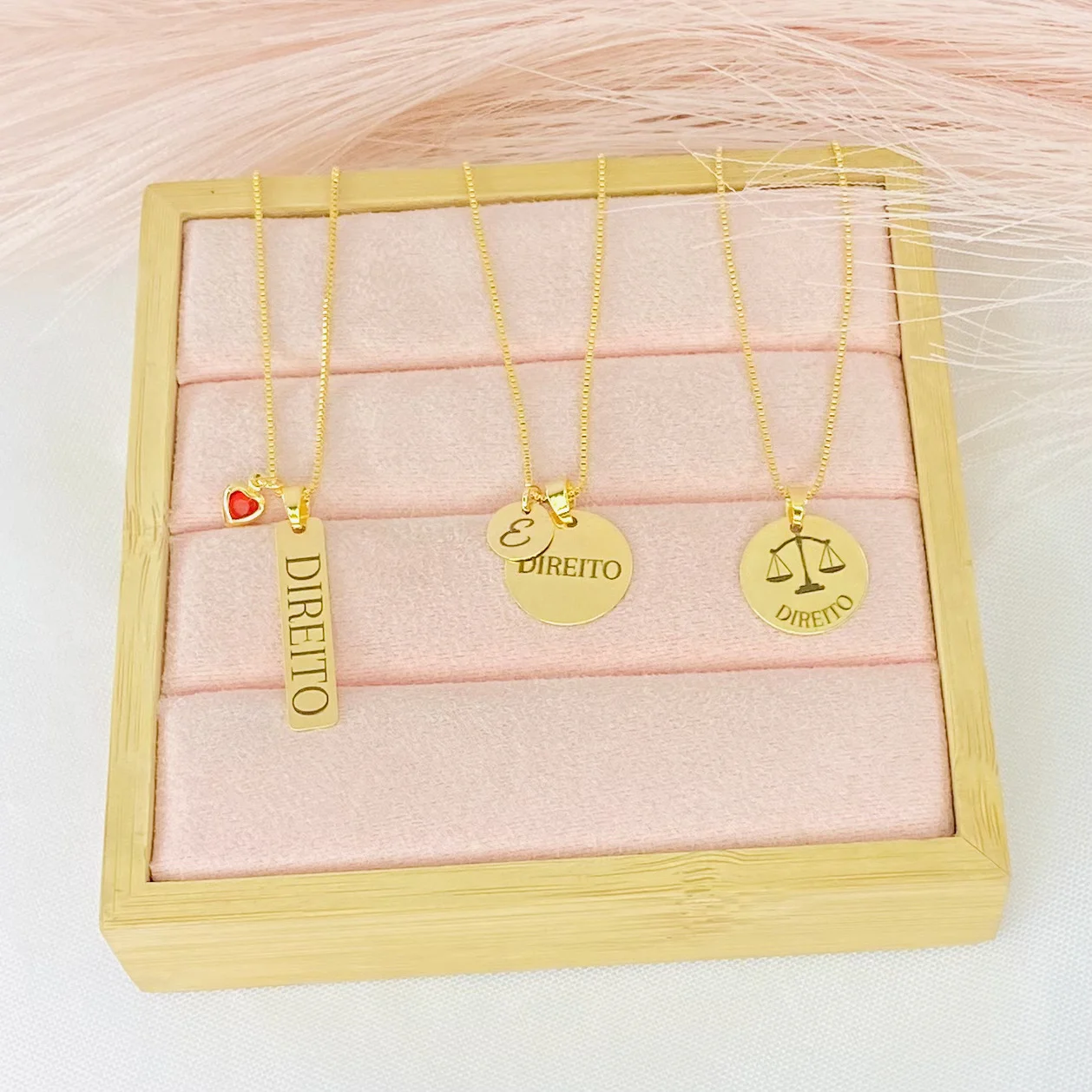 Colar Direito Dourado Ref 3213