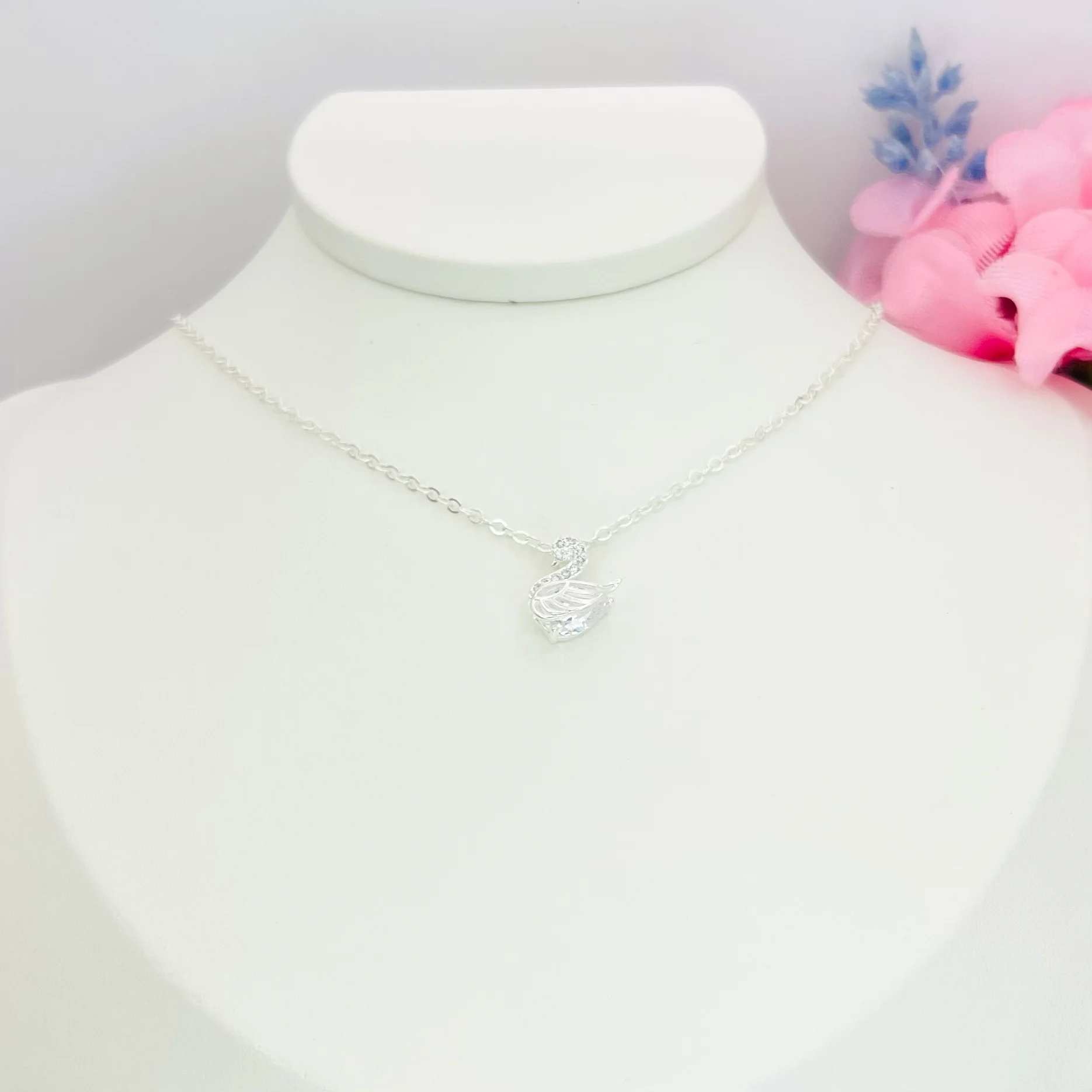 Colar infantil cisnei Ref 3384