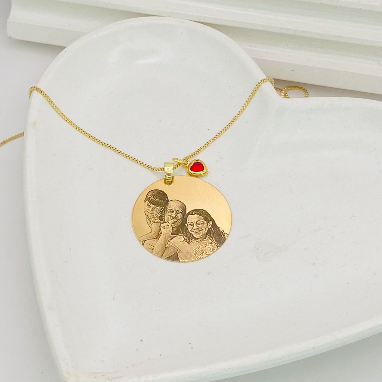 Colar personalizado medalha G dourado ref 2247