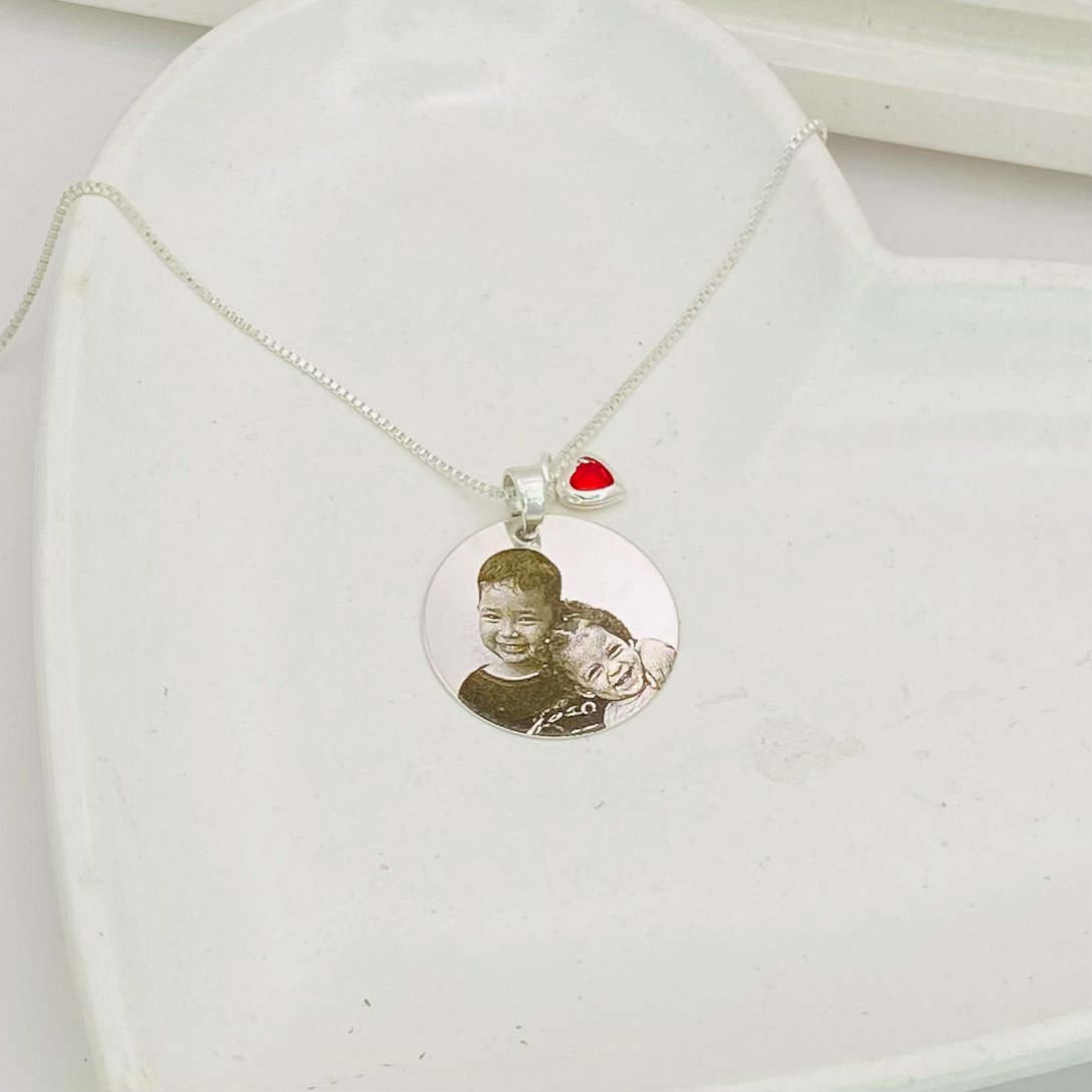 Colar personalizado medalha M ref 2244