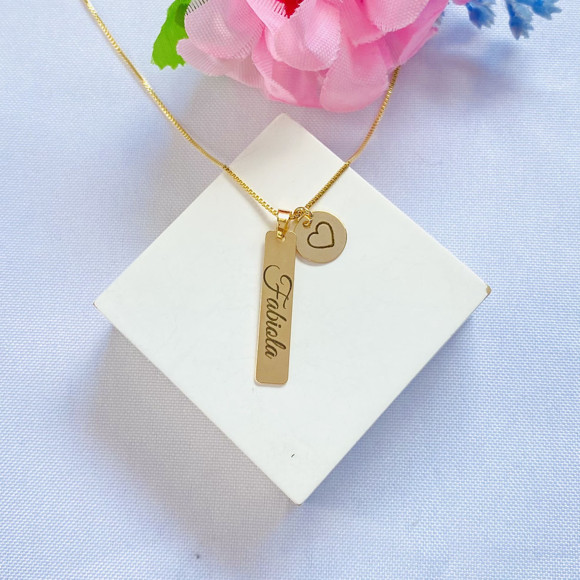 Colar Personalizado Plaquinha + Medalha PP Dourado Ref 2858