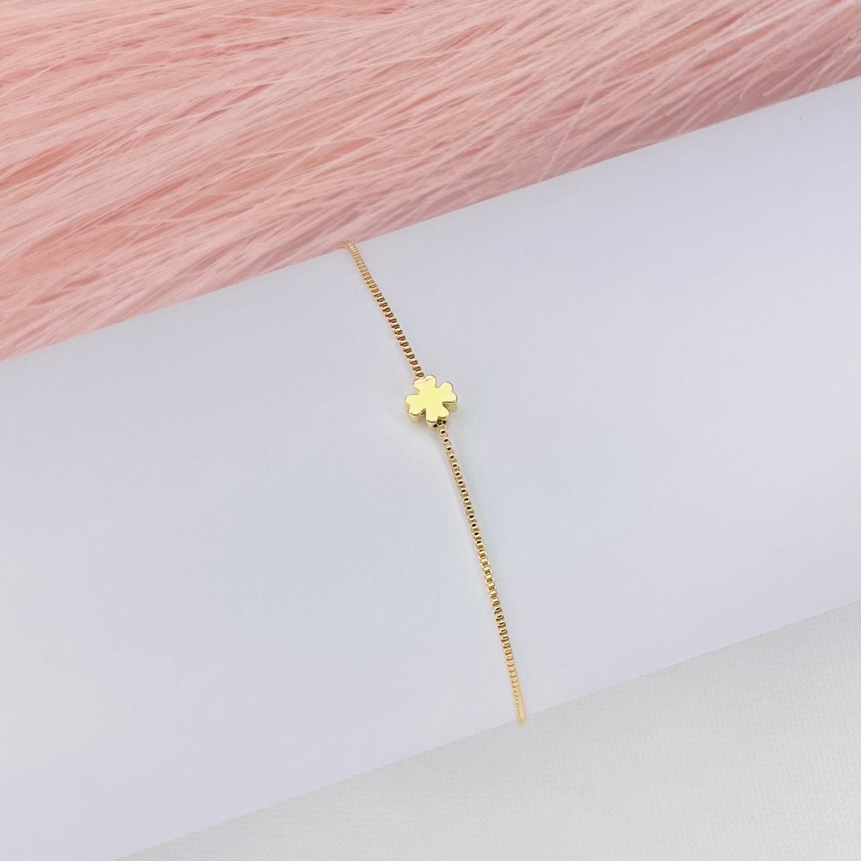 Pulseira Trevo Dourado Ref 2750