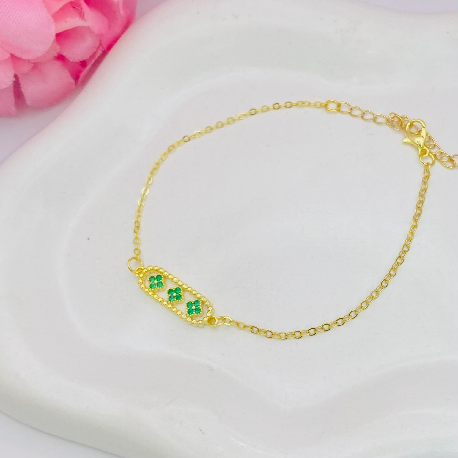 Pulseira trevos verde dourada ref 3523